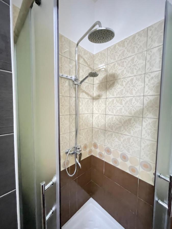 Mediterranean Sea Apartment City Center Durres Exterior photo