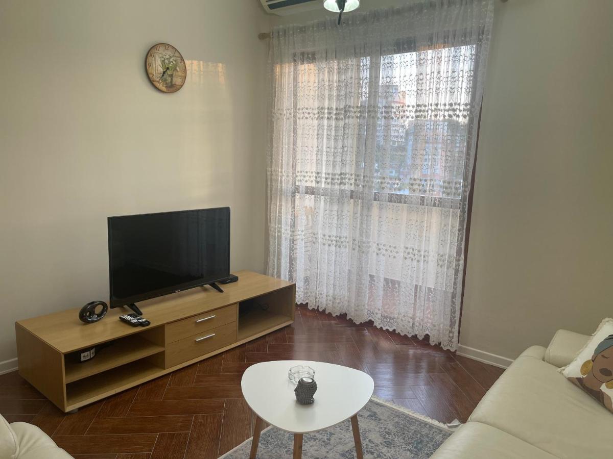 Mediterranean Sea Apartment City Center Durres Exterior photo